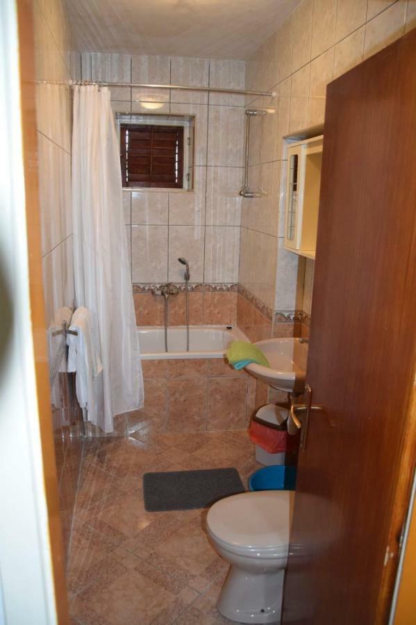 Apartman Linda Baška Voda المظهر الخارجي الصورة